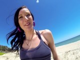 Vidéo porno mobile : She goes window shopping and finishes fucked on the beach